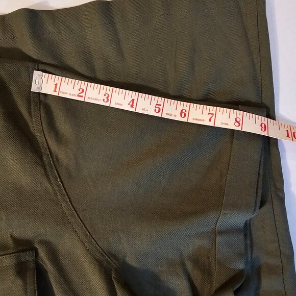 Croft & Barrow, Olive, Button Down mid length, Shirt Dress, Plus Size (1X) - Picture 6 of 10